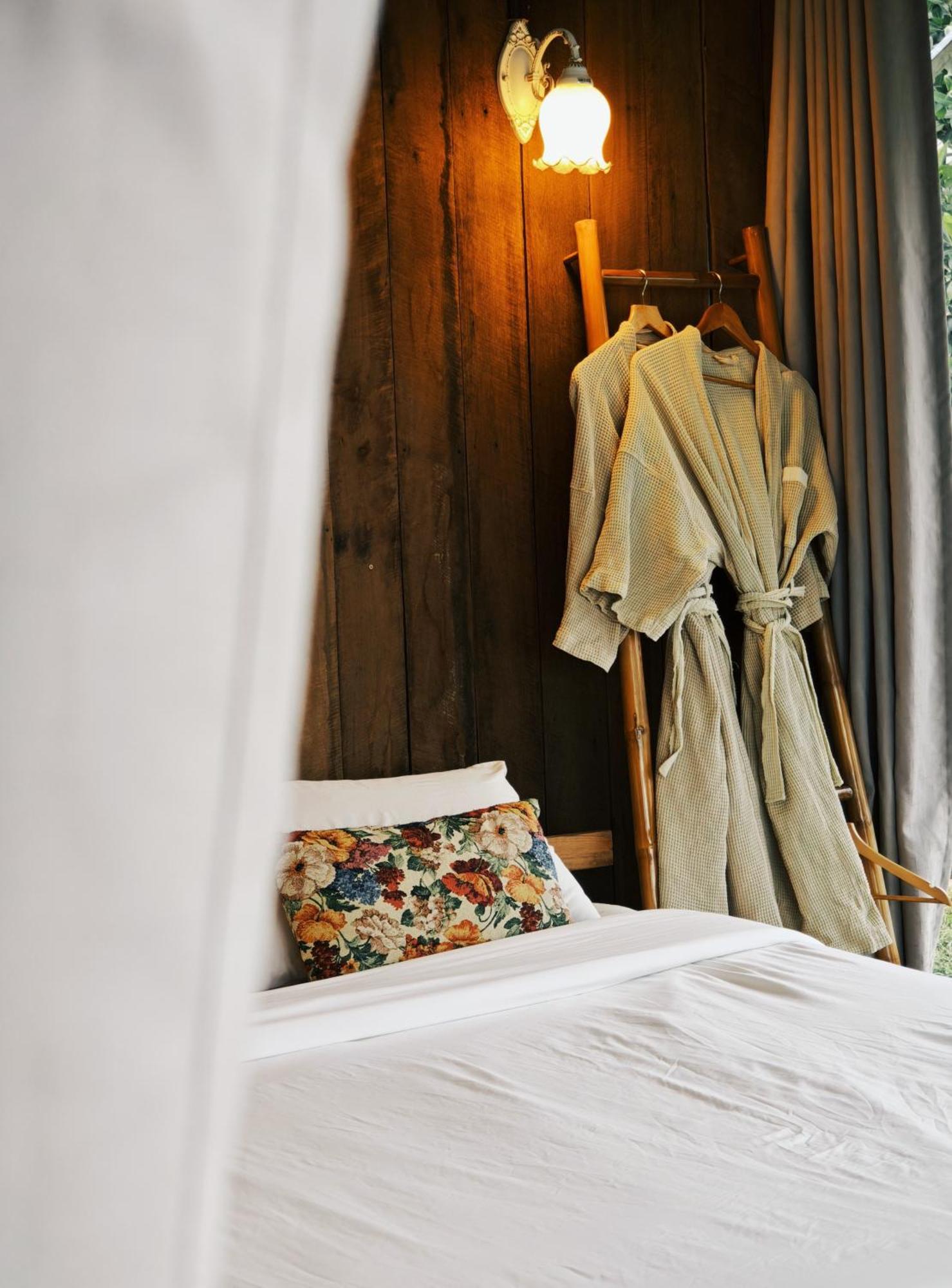 U Garden Hotell Ban Huai Khai Rom bilde